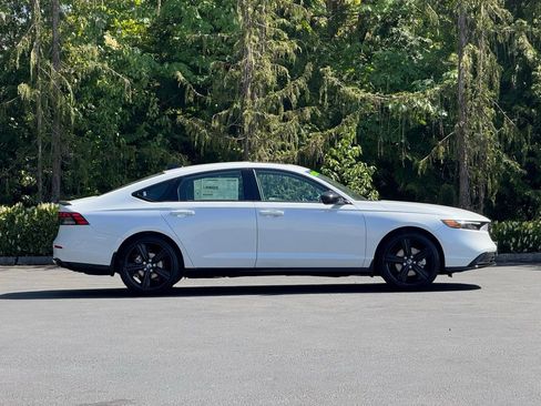 New 2026 Honda Accord Sport image 18