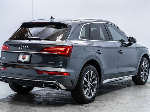 Used 2023 Audi Q5 2.0T Premium w/ Convenience Package image 7