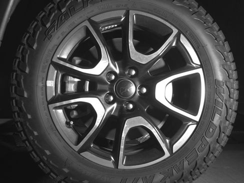 Used 2025 Jeep Compass Trailhawk AWD/4WD image 12