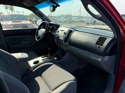 Used 2010 Toyota Tacoma 4x4 Double Cab w/ TRD Sport Pkg w/JBL Audio image 30