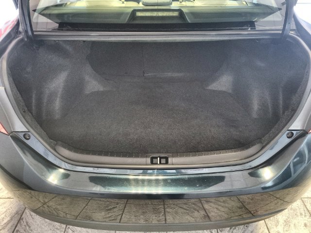 Used 2017 Toyota Corolla LE FWD image 21