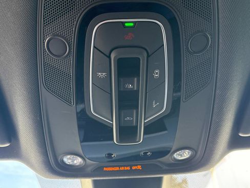 Used 2021 Audi Q5 e Premium Plus w/ Premium Plus Package image 26