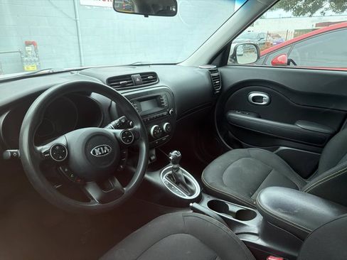 Used 2015 Kia Soul + w/ Eco Package FWD image 5