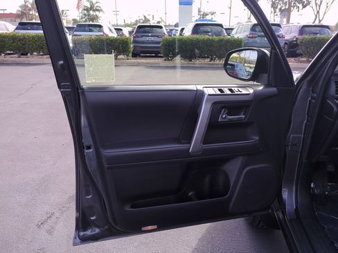 Used 2023 Toyota 4Runner SR5 image 14