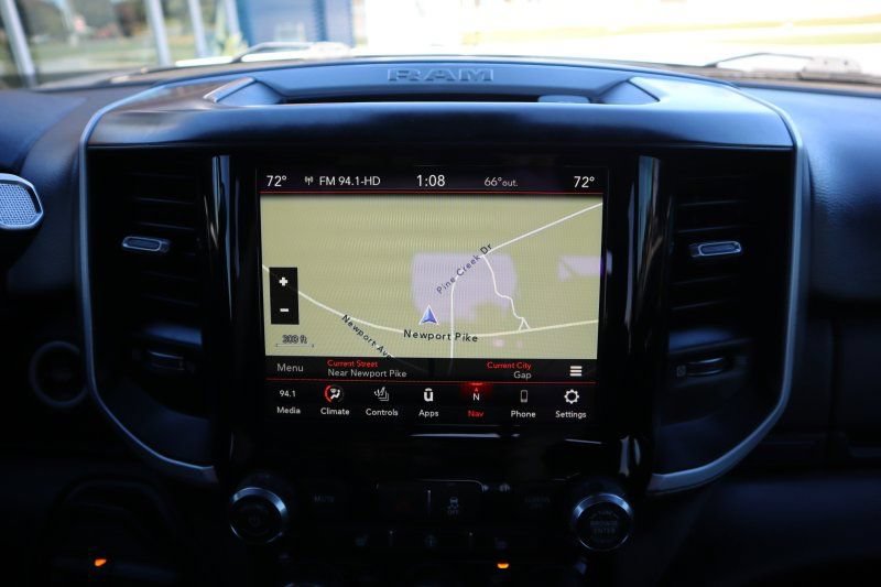Used 2020 RAM 2500 Big Horn w/ Night Edition AWD/4WD image 13