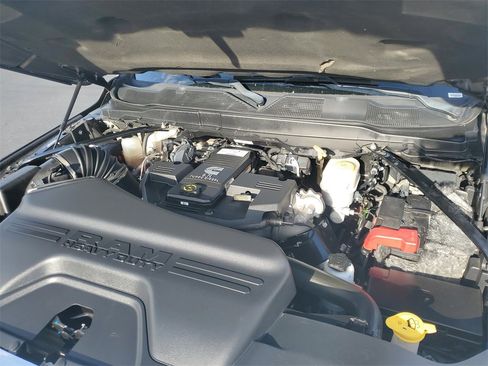 Used 2019 RAM 3500 Laramie image 8