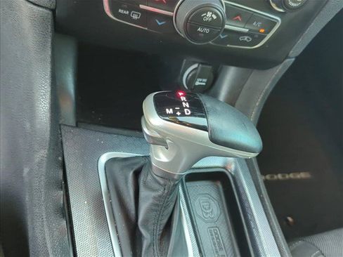 Used 2016 Dodge Charger SXT RWD image 22