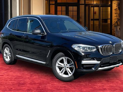 Used 2021 BMW X3 xDrive30i AWD/4WD image 2