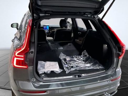 New 2026 Volvo XC60 B5 Plus w/ Climate Package image 7