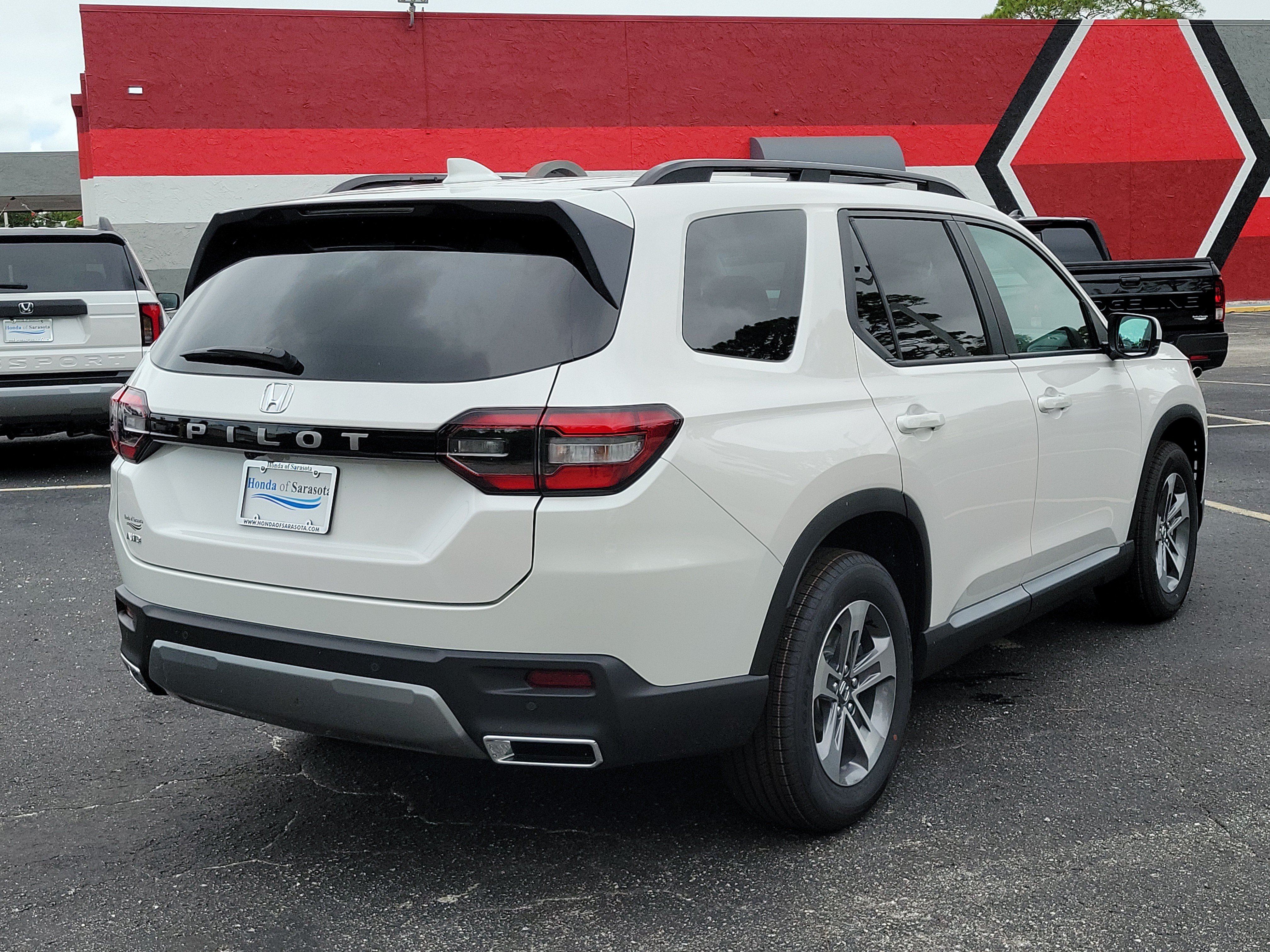 New 2026 Honda Pilot EX-L image 6
