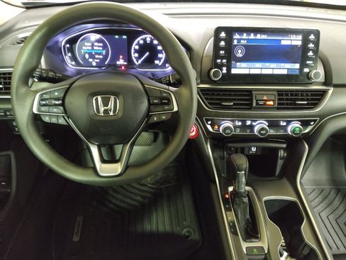 Used 2019 Honda Accord EX image 22