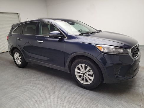 Used 2019 Kia Sorento FWD image 11
