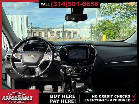 Used 2018 Chevrolet Traverse Premier AWD/4WD image 13