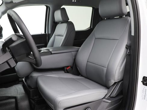 Used 2024 Ford F350 XL w/ Snow Plow Prep Package image 16