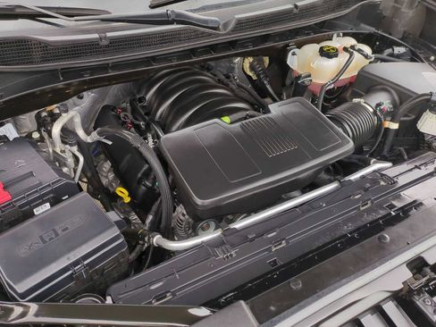 Used 2024 Chevrolet Silverado 1500 Custom Trail Boss image 30