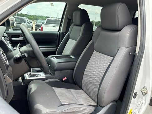 Used 2016 Toyota Tundra SR5 w/ SR5 Upgrade Package RWD image 7