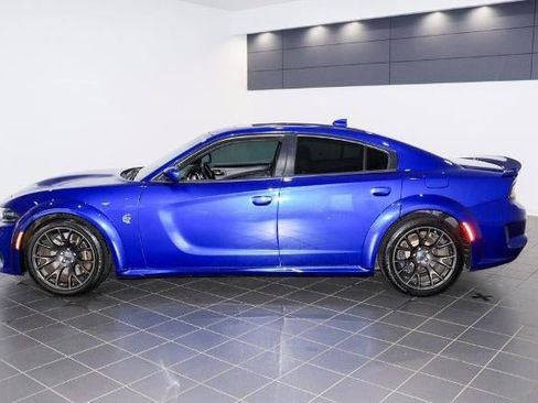 Used 2020 Dodge Charger SRT Hellcat w/ Harman/Kardon Audio Group image 2