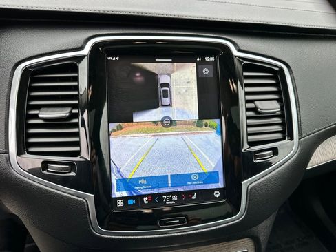 Used 2024 Volvo XC90 T8 Ultimate image 22