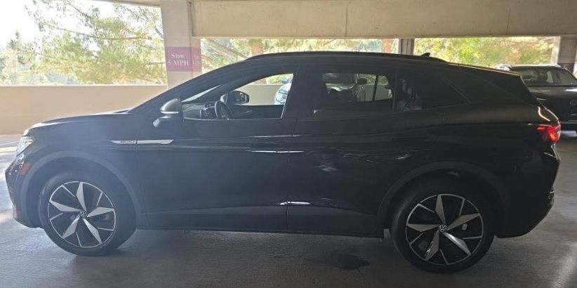 Used 2023 Volkswagen ID.4 Pro S AWD/4WD image 6