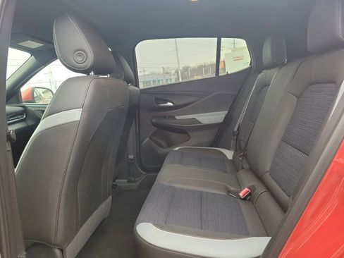 Used 2024 Buick Envista Preferred w/ Convenience I Package image 12