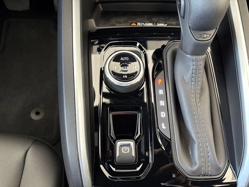 New 2026 Chevrolet Colorado Trail Boss AWD/4WD image 23