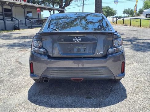 Used 2016 Scion tC FWD image 6