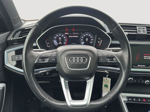 Used 2023 Audi Q3 2.0T Premium AWD/4WD image 27