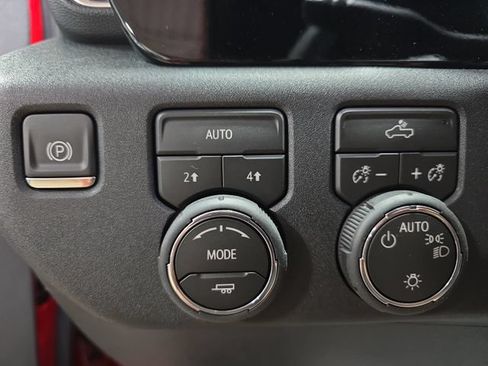 New 2026 Chevrolet Silverado 1500 LT AWD/4WD image 25