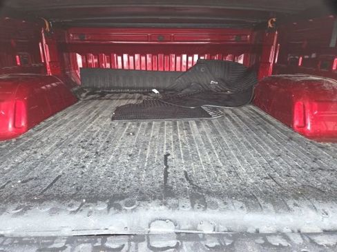 Used 2021 Chevrolet Silverado 1500 LT image 20