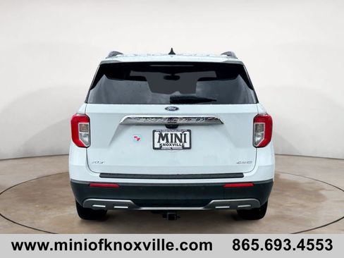 Used 2023 Ford Explorer XLT w/ Equipment Group 202A AWD/4WD image 4