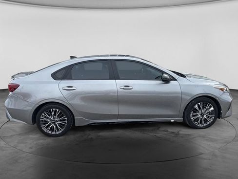 Used 2023 Kia Forte GT-Line w/ GT-Line Premium Package FWD image 12