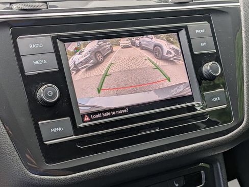 Used 2023 Volkswagen Tiguan S FWD image 24