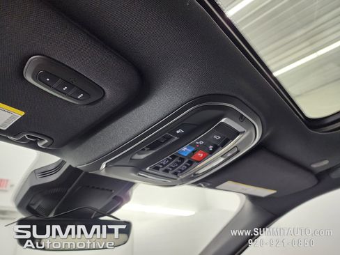 New 2026 Jeep Cherokee Limited AWD/4WD image 13