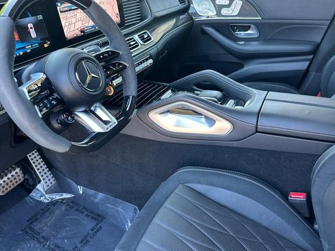 Certified 2024 Mercedes-Benz GLS 63 AMG 4MATIC image 20
