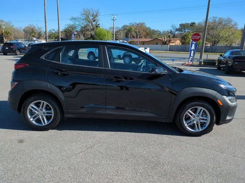 Used 2023 Hyundai Kona SE w/ Cargo Package image 3