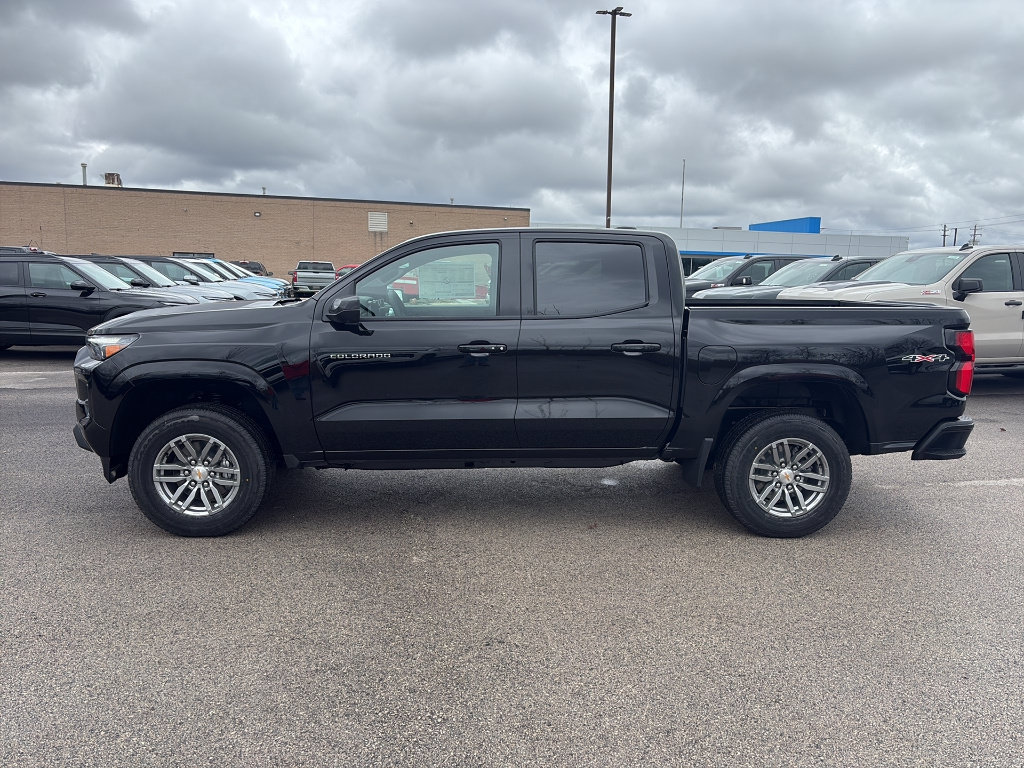 New 2026 Chevrolet Colorado LT w/ LT Convenience Package AWD/4WD image 3
