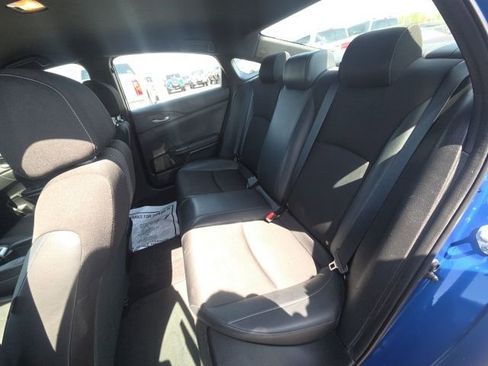 Used 2021 Honda Civic Sport image 14