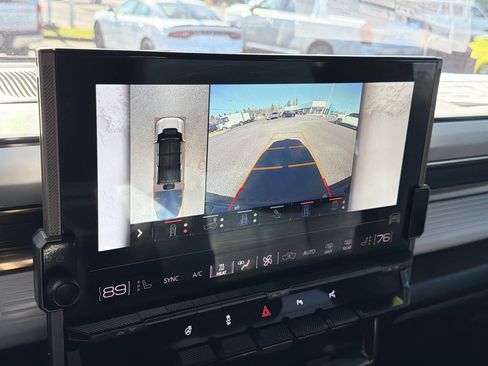 Used 2024 GMC Hummer EV 2X w/ LPO, Illumination Package image 22