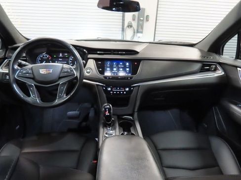 Certified 2022 Cadillac XT5 Luxury image 23