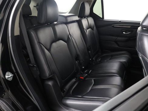 Used 2025 Honda Pilot EX-L image 31