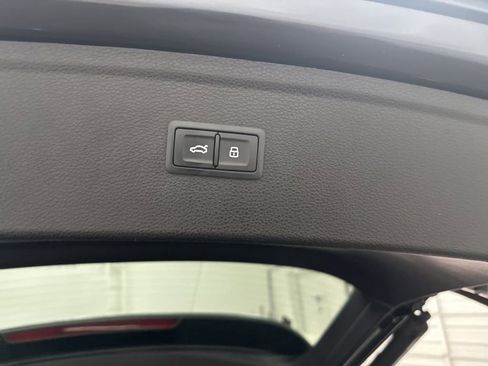 Used 2020 Audi Q5 2.0T Premium Plus w/ Premium Plus Package image 28