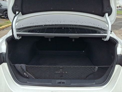 Used 2024 Nissan Sentra SV w/ Lighting Package image 28