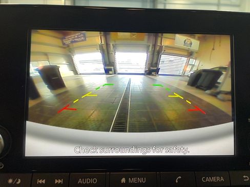 Used 2024 Nissan Pathfinder SV w/ Cargo Package image 8