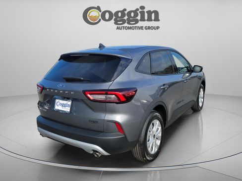 New 2026 Ford Escape Active image 3