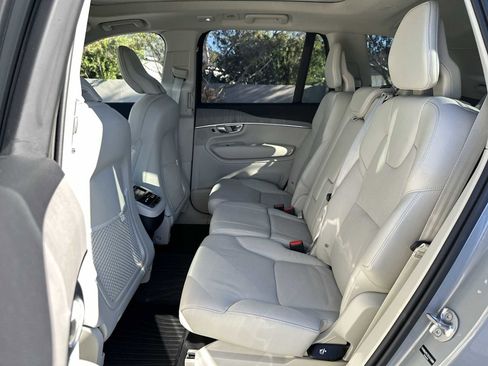 Used 2025 Volvo XC90 B6 Plus w/ Protection Package Premier image 18