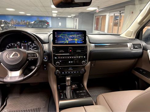 Used 2023 Lexus GX 460 Premium w/ Premium Plus Package AWD/4WD image 35