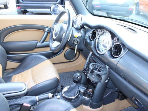 Used 2006 MINI Cooper S FWD image 12