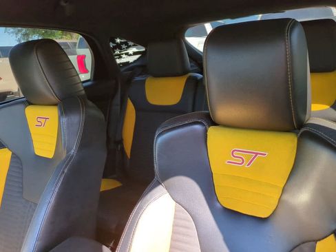 Used 2013 Ford Focus ST FWD image 8