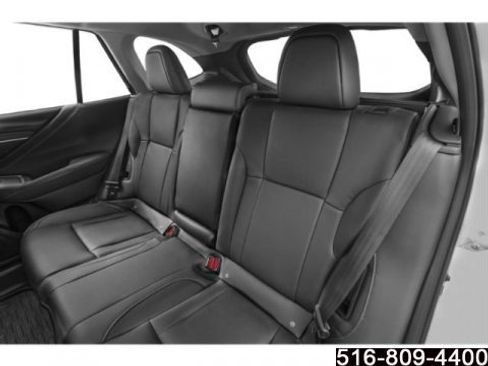 Used 2025 Subaru Outback Limited AWD/4WD image 17