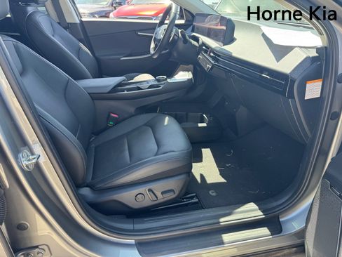 Certified 2023 Kia EV6 Wind w/ Wind Technology Package RWD image 24